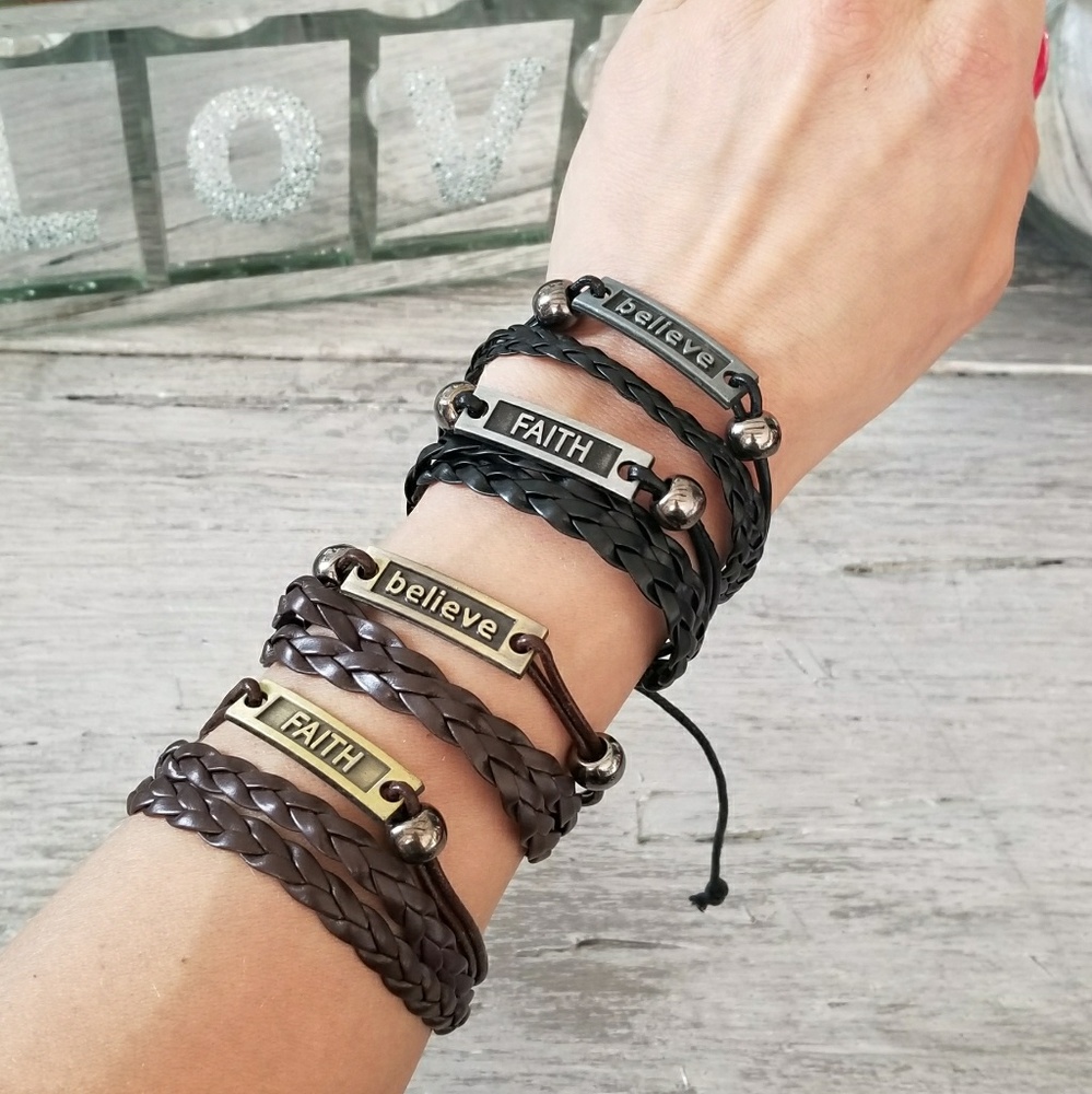 FAUX LEATHER INSPIRATION BRACELET - Picture 2 of 4